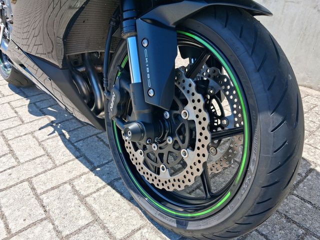 kawasaki - zx-6r-ninja