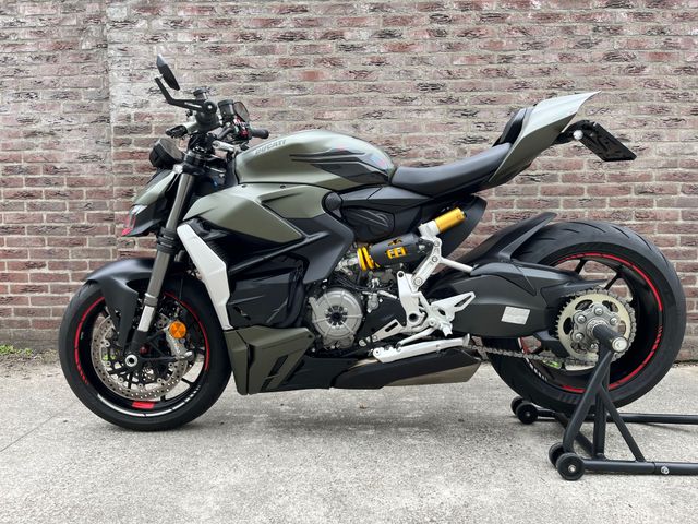 ducati - streetfighter-v2