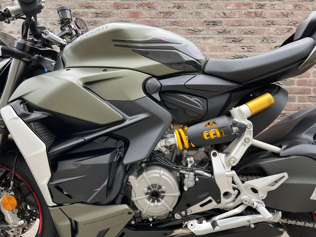 ducati - streetfighter-v2