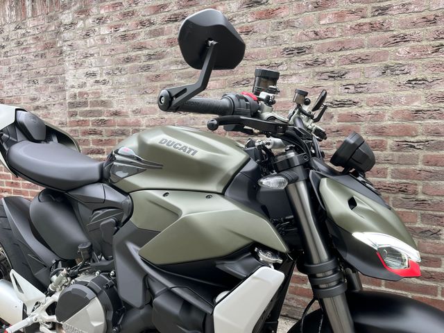 ducati - streetfighter-v2