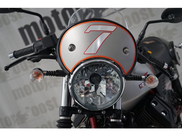 moto-guzzi - v-7-racer