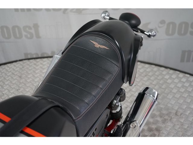 moto-guzzi - v-7-racer