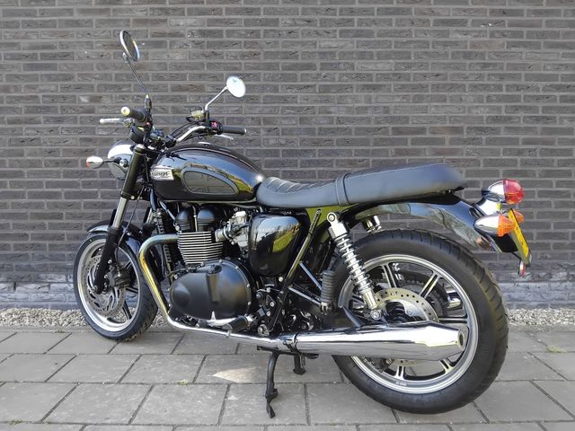 triumph - bonneville-t-100