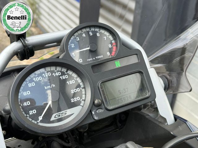 bmw - r-1200-gs