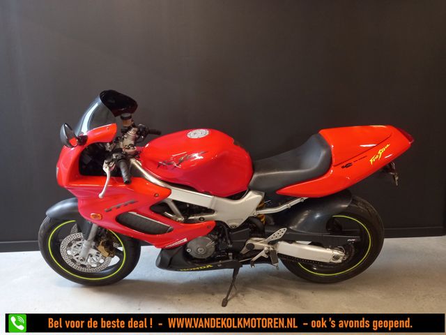 honda - vtr-1000-f-firestorm