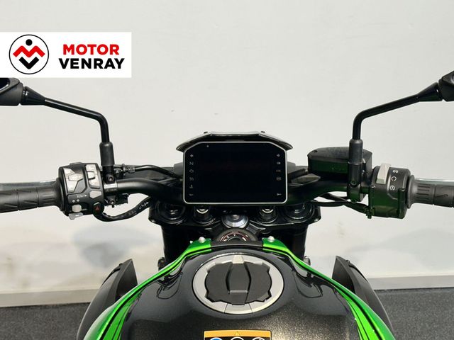 kawasaki - z900