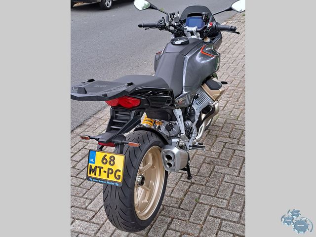 moto-guzzi - v-100-mandello-s
