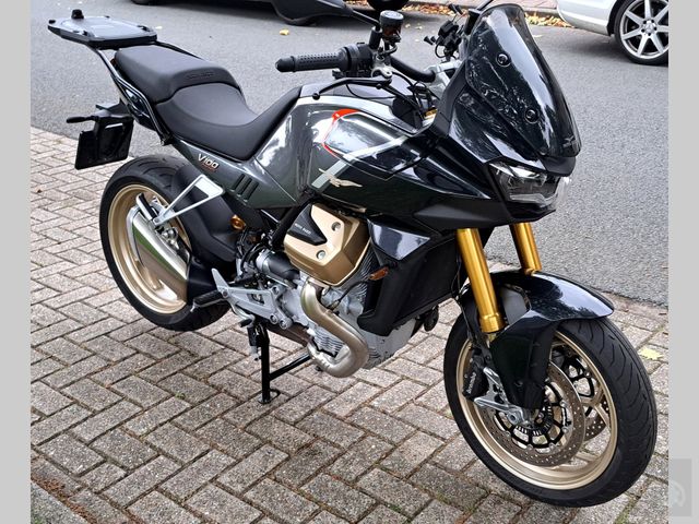 moto-guzzi - v-100-mandello-s