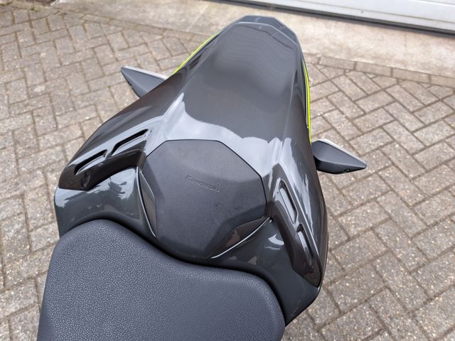 kawasaki - z900-performance