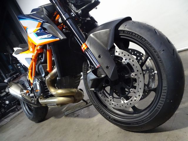 ktm - 1290-super-duke-rr