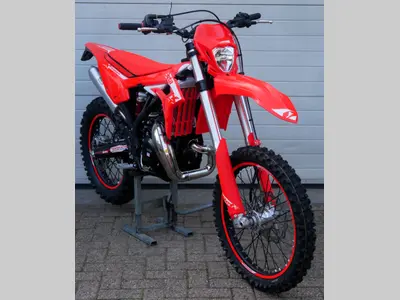 BETA 300 XTRAINER – foto 3