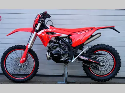 BETA 300 XTRAINER – foto 2