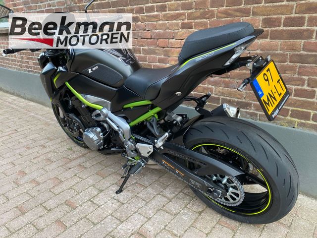 kawasaki - z900
