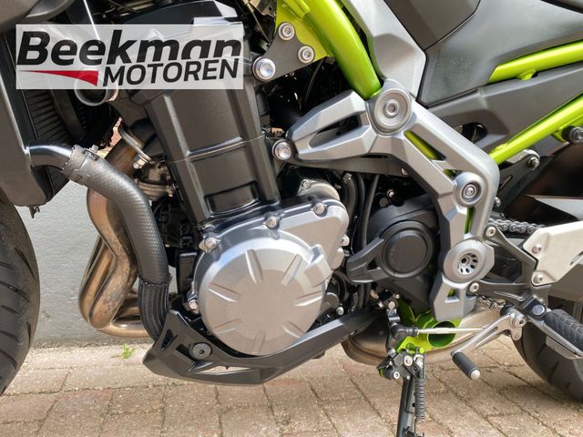 kawasaki - z900
