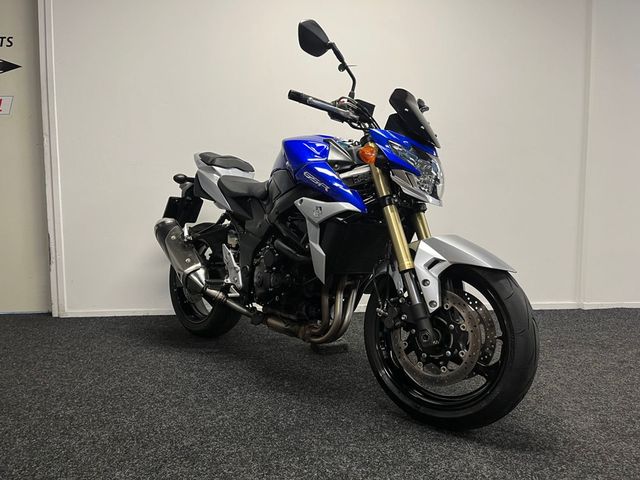suzuki - gsr-750