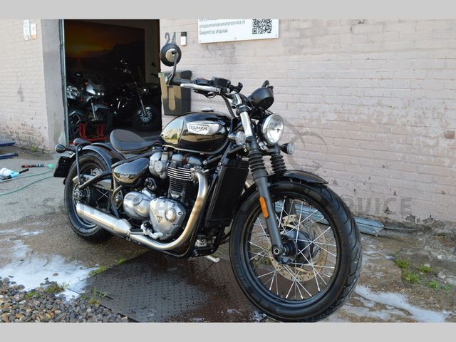 triumph - bonneville-bobber