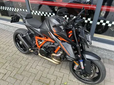KTM 1390 SUPER DUKE R EVO – foto 2