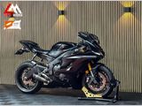 YAMAHA YZF R6