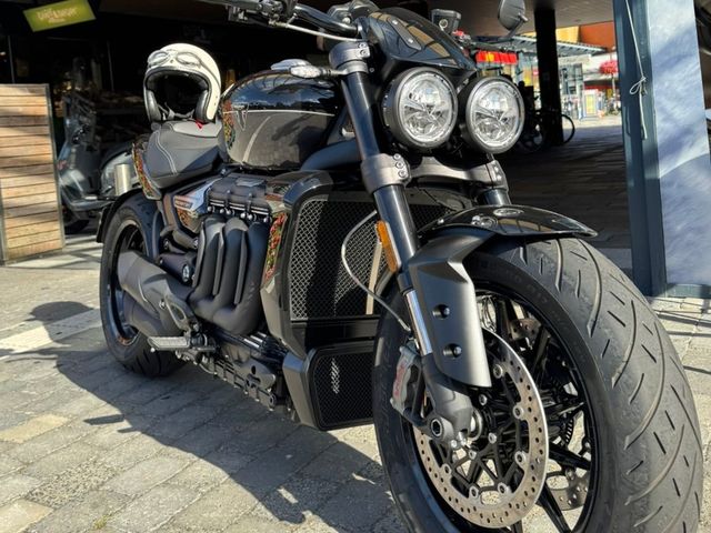 triumph - rocket-3-storm-r
