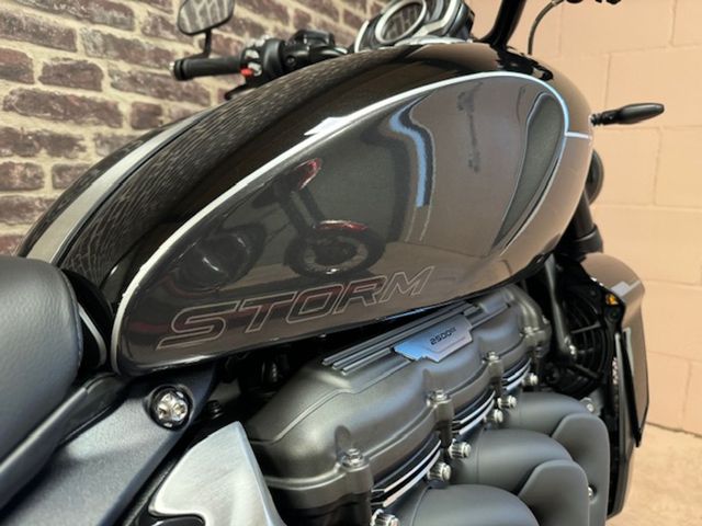 triumph - rocket-3-storm-r