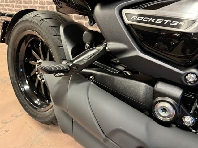 triumph - rocket-3-storm-r