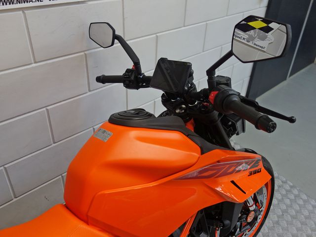 ktm - 390-duke