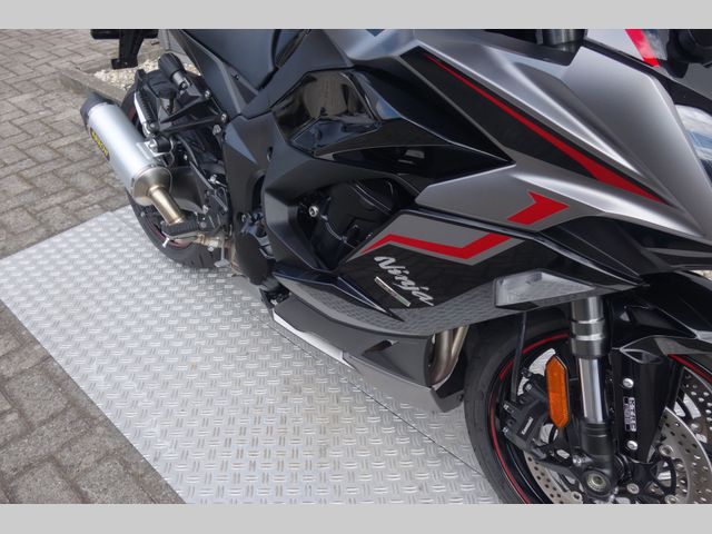 kawasaki - ninja-1000sx