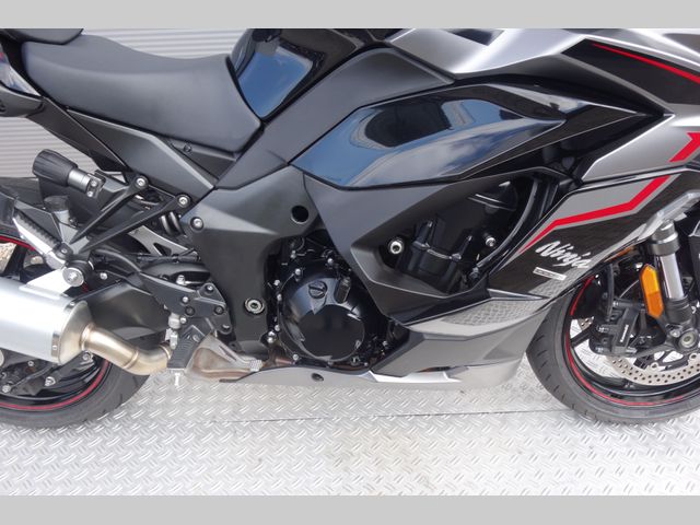kawasaki - ninja-1000sx