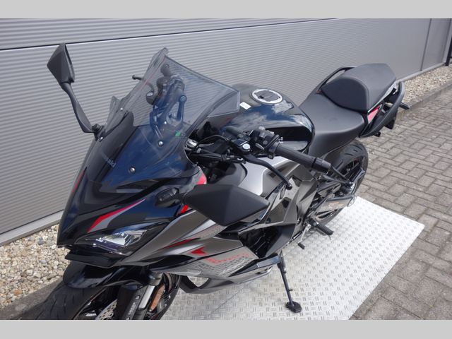 kawasaki - ninja-1000sx
