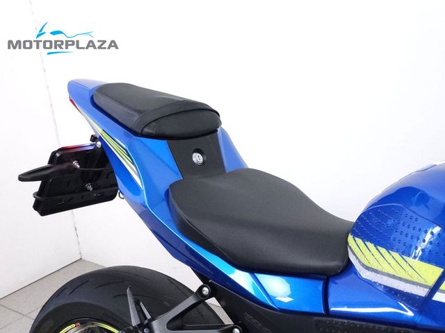 suzuki - gsx-r-1000