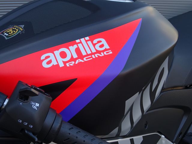 aprilia - rsv-4-factory
