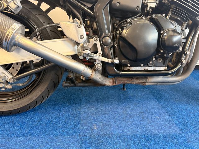 yamaha - fzs-600-fazer