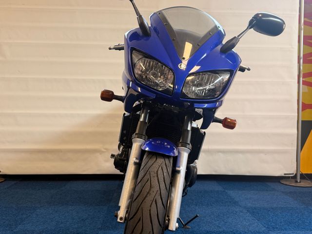yamaha - fzs-600-fazer