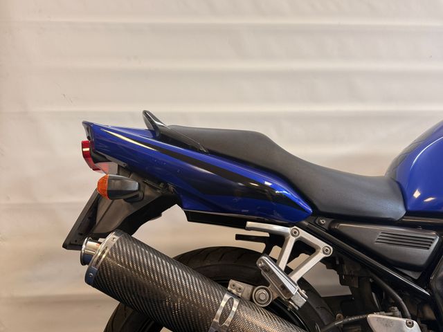 yamaha - fzs-600-fazer