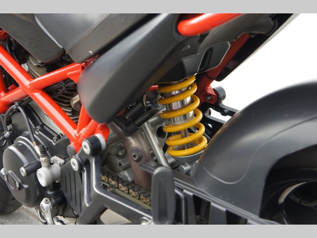 ducati - m-695