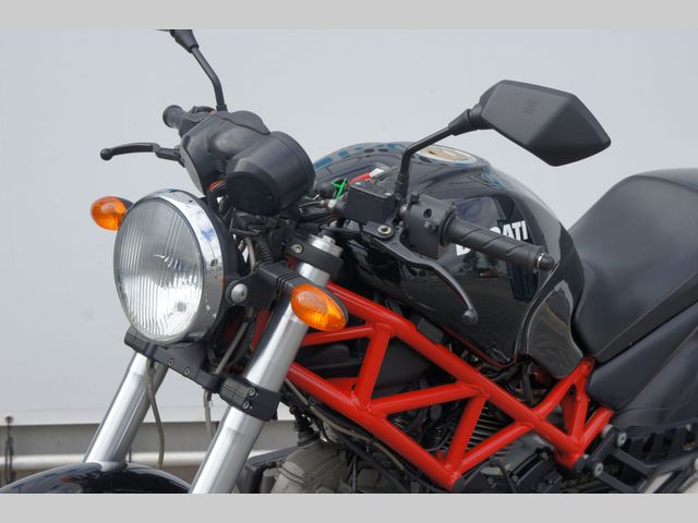 ducati - m-695