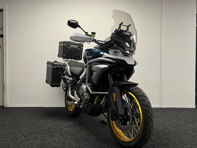 cfmoto - 700-mt-adventure-gt