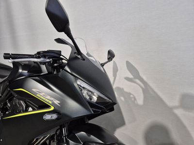 HONDA CBR 650 R – foto 2