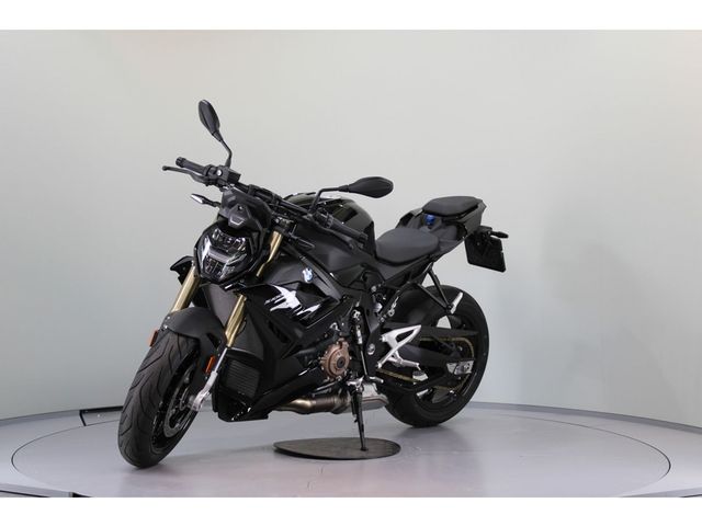 bmw - s-1000-r