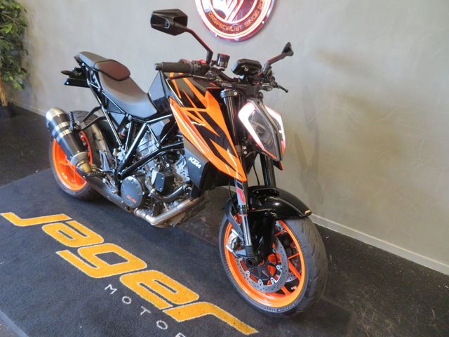 ktm - 1290-super-duke-r
