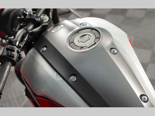 yamaha - xsr-900
