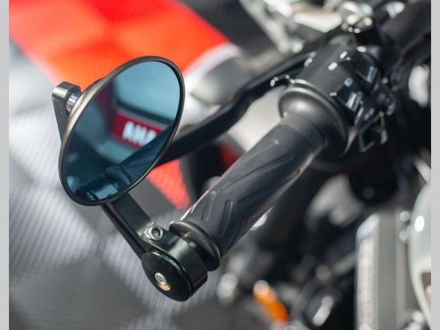 yamaha - xsr-900