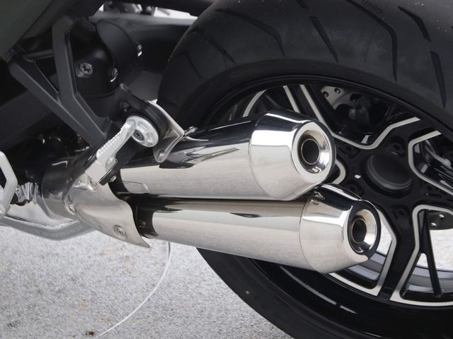 bmw - r-12-nine-t