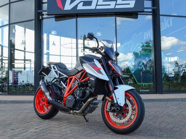 ktm - 1290-super-duke-r