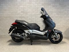 YAMAHA X MAX 250