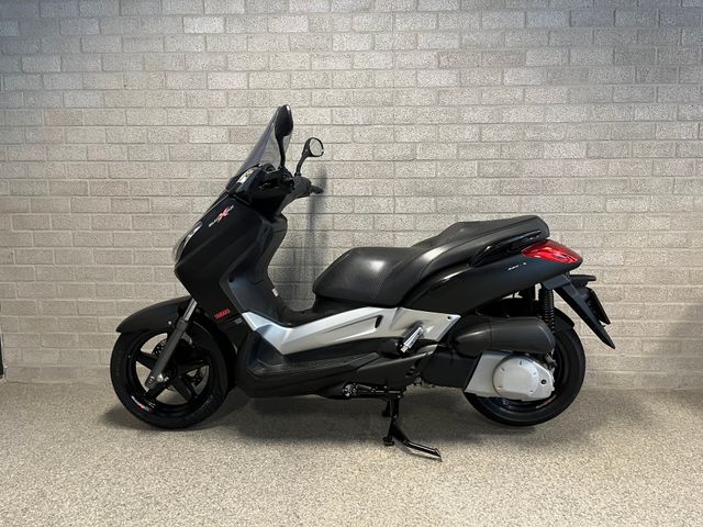 yamaha - x-max-250