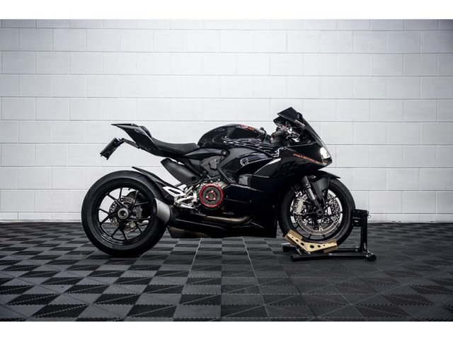 ducati - panigale-v2