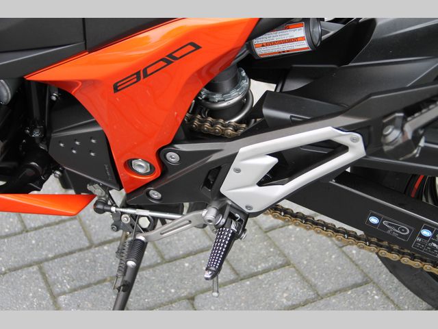 kawasaki - z-800-abs