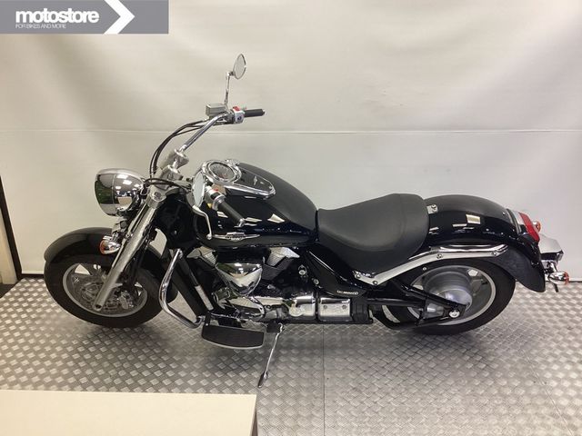 suzuki - m-1800-r-intruder