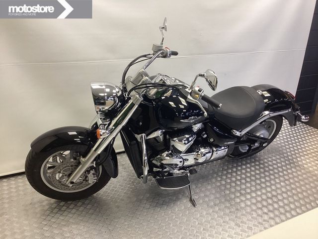 suzuki - m-1800-r-intruder